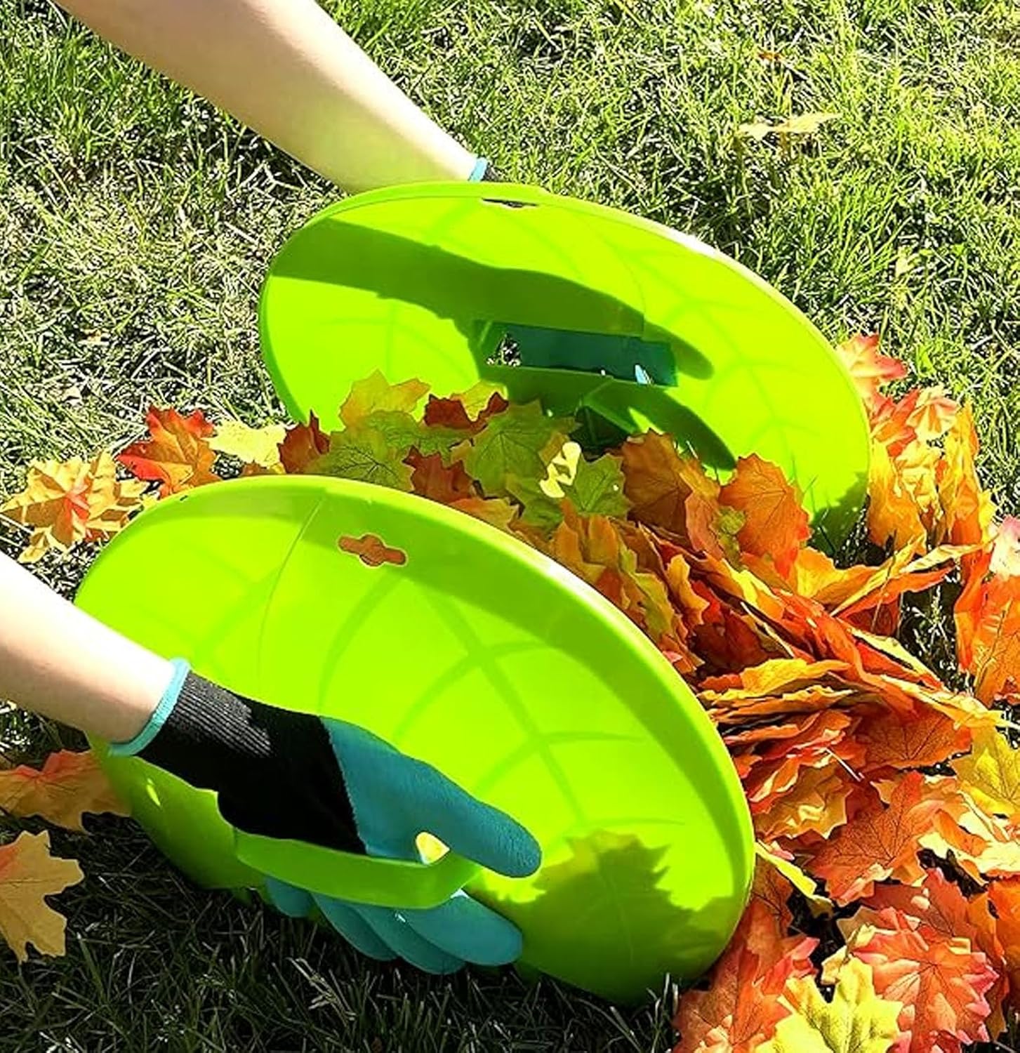 Large Leaf Grabber Claws — Set of 2 | Lightweight Garden Collector